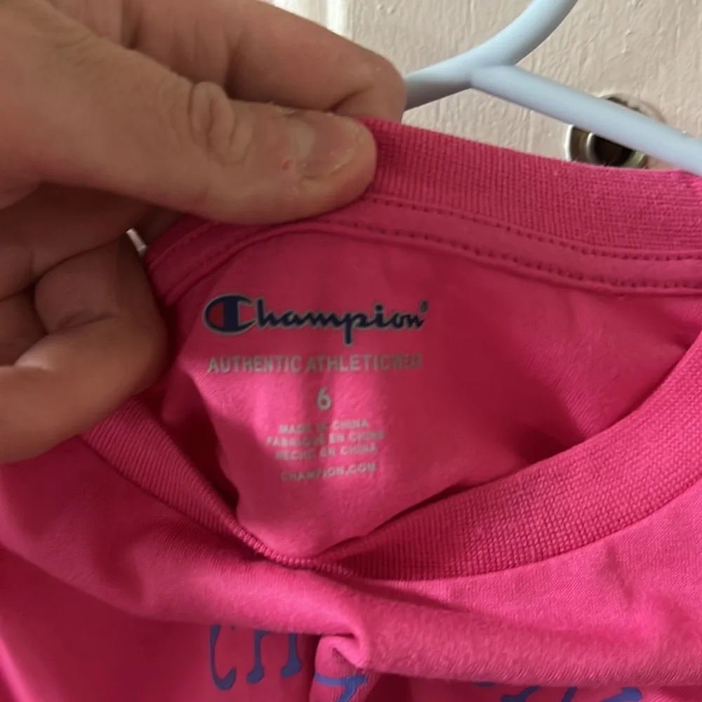 CHAMPION KIDS TWO PIECE OUTFIT: TEE/LEGGINGS: PINK/GRAY: NWT: SIZE 6